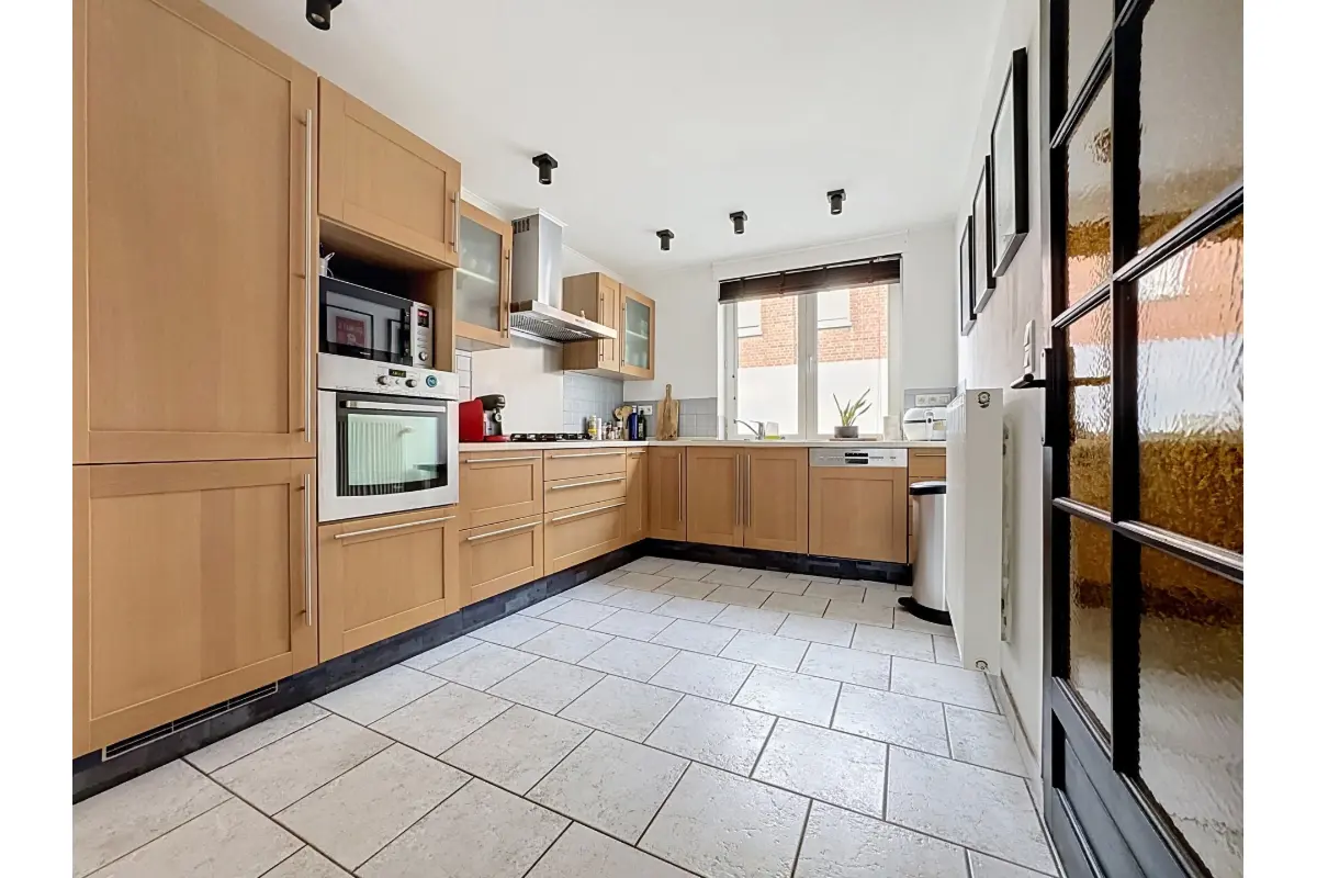 Maison à vendre à Mouscron 7700 159000.00€ 2 chambres 87.00m² - annonce 824687