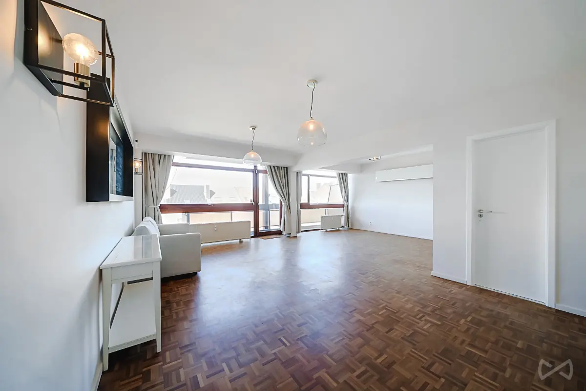 Appartement à  à Charleroi 6000 177000.00€ 3 chambres 114.00m² - annonce 824495