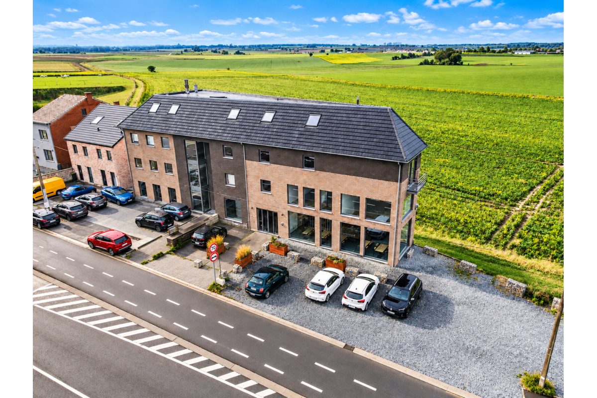 Commerce à vendre à Croix-lez-Rouveroy 7120 120000.00€  chambres 90.00m² - annonce 825905