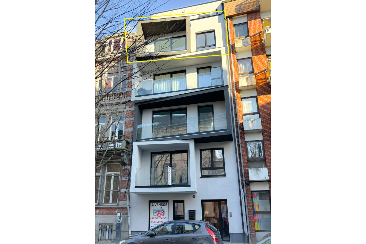 Appartement à  à La Louvière 7100 830.00€ 2 chambres 87.00m² - annonce 826387
