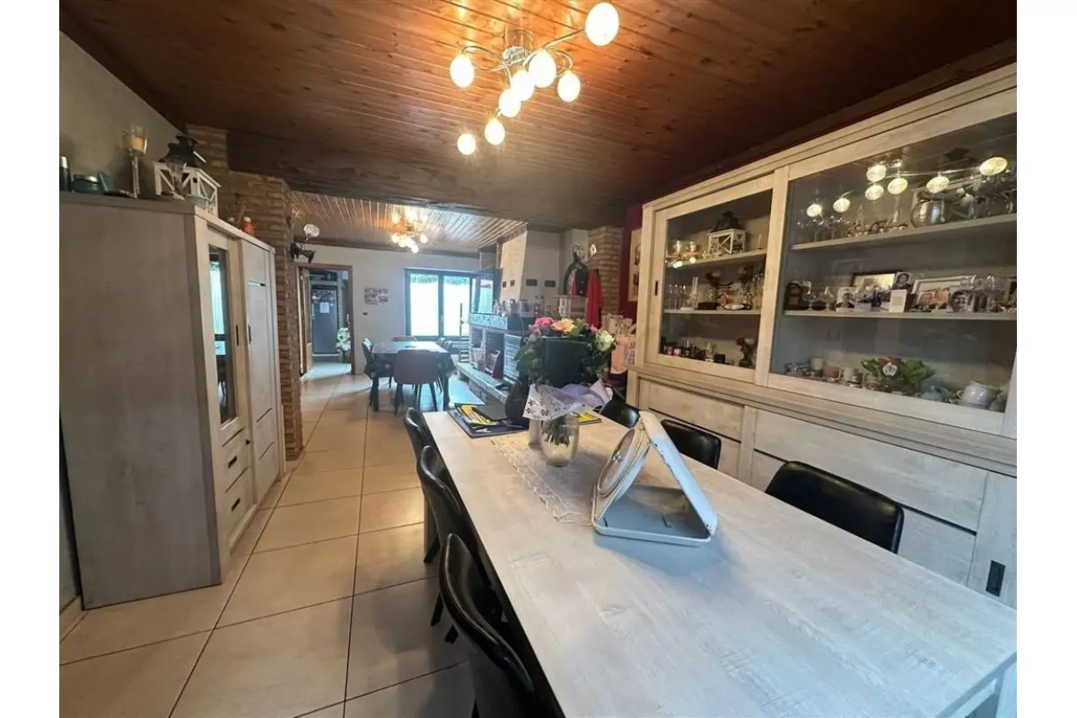 Maison à vendre à Gilly 6060 179000.00€ 3 chambres 159.00m² - annonce 827177