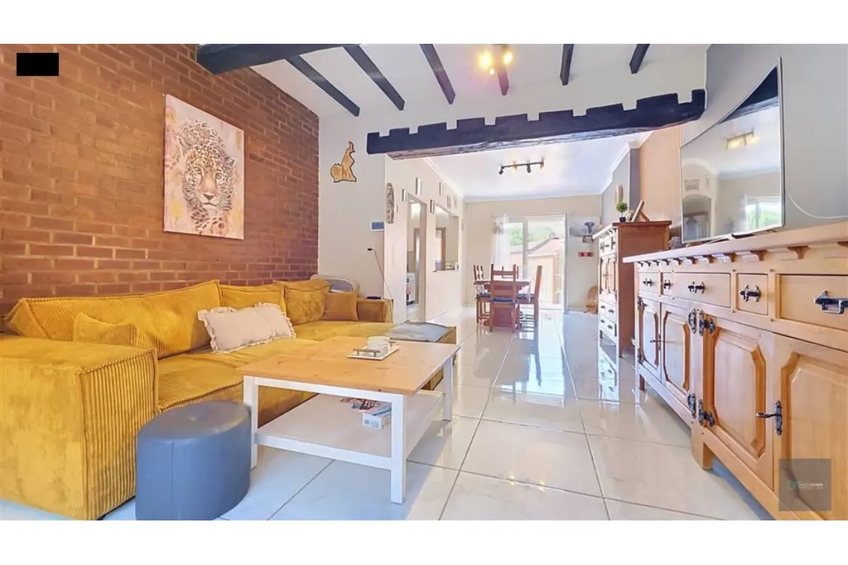 Maison à vendre à Gilly 6060 215000.00€ 4 chambres 140.00m² - annonce 827227