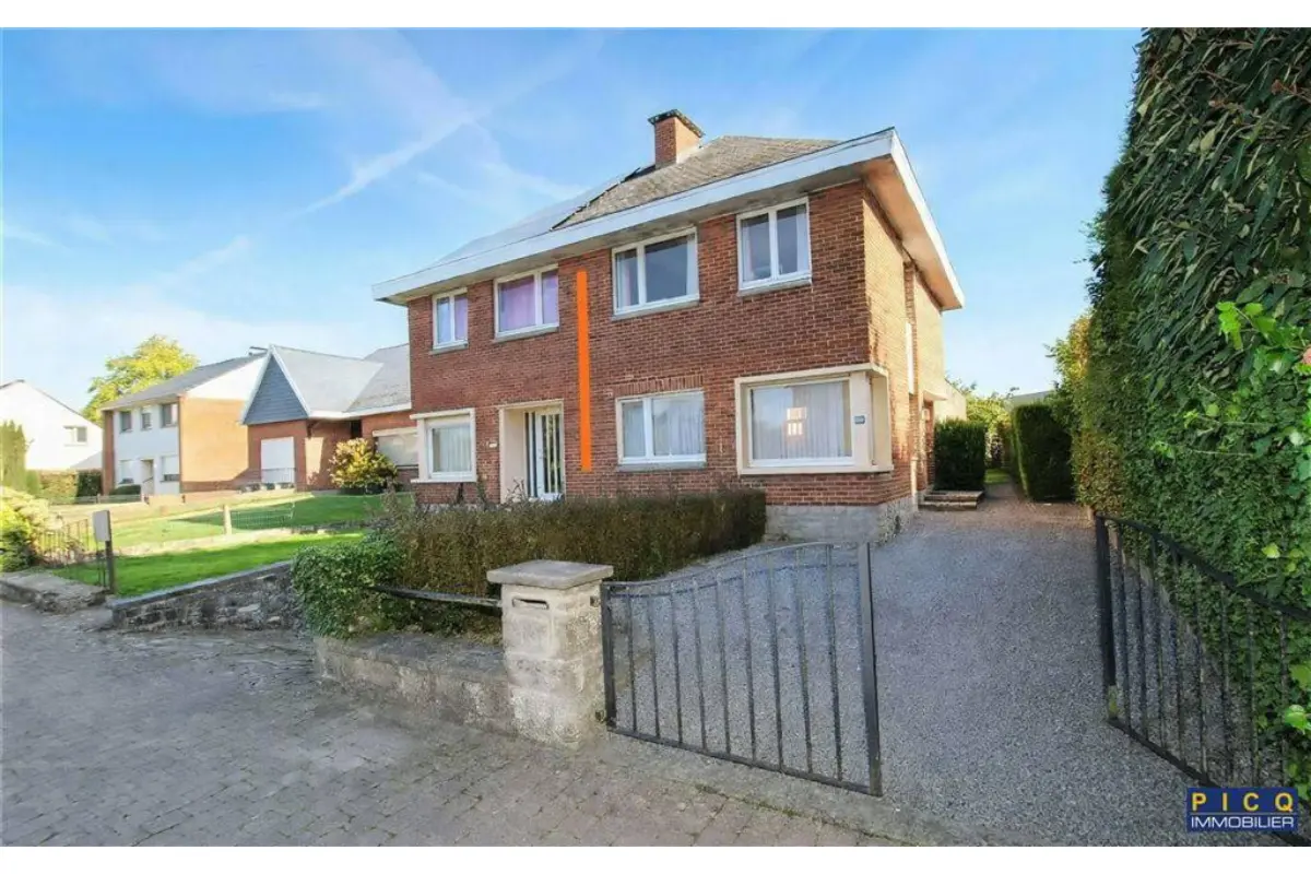 Maison à  à Tournai 7500 250000.00€ 3 chambres m² - annonce 828284