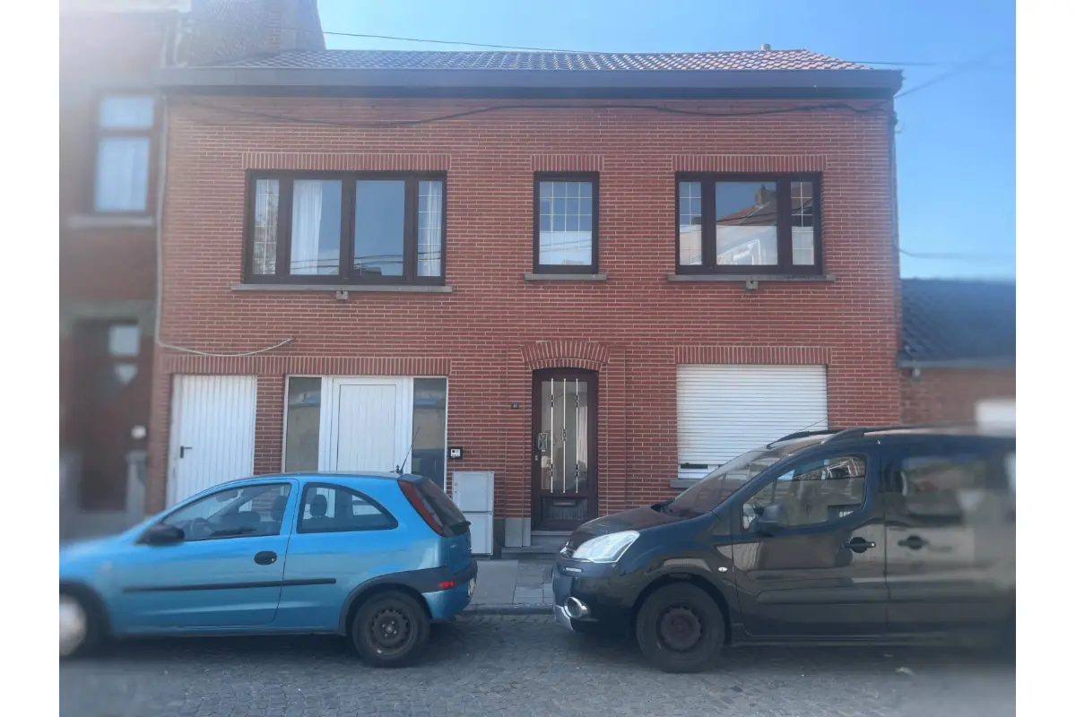 Maison à vendre à Gosselies 6041 75000.00€ 2 chambres 150.00m² - annonce 827828