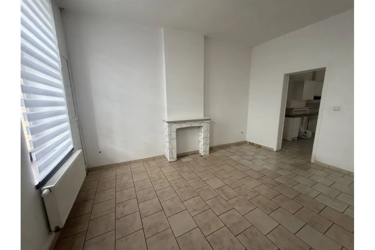 Maison à vendre à Gilly 6060 129000.00€ 2 chambres 101.00m² - annonce 828708