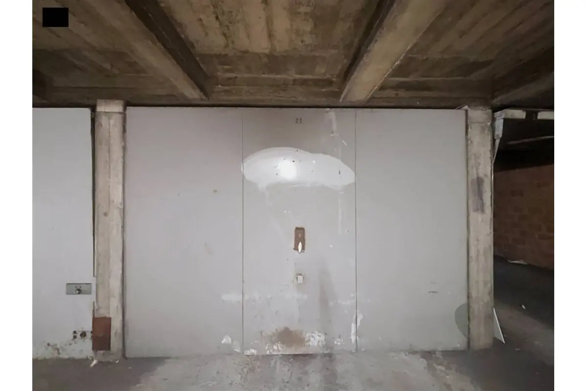 Parking / garage à vendre à Charleroi 6000 12750.00€  chambres m² - annonce 828483