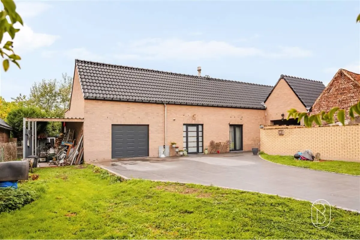 Maison à vendre à Laplaigne 7622 349000.00€ 4 chambres 200.00m² - annonce 828413