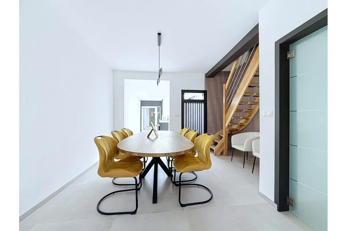 Maison à vendre à Mouscron 7700 219000.00€ 3 chambres 120.00m² - annonce 827802