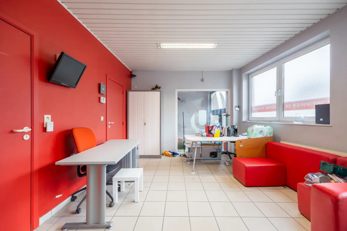 Immeuble de rapport - Immeuble à appartement à louer à Flénu 7012 1200.00€  chambres 76.00m² - annonce 829774