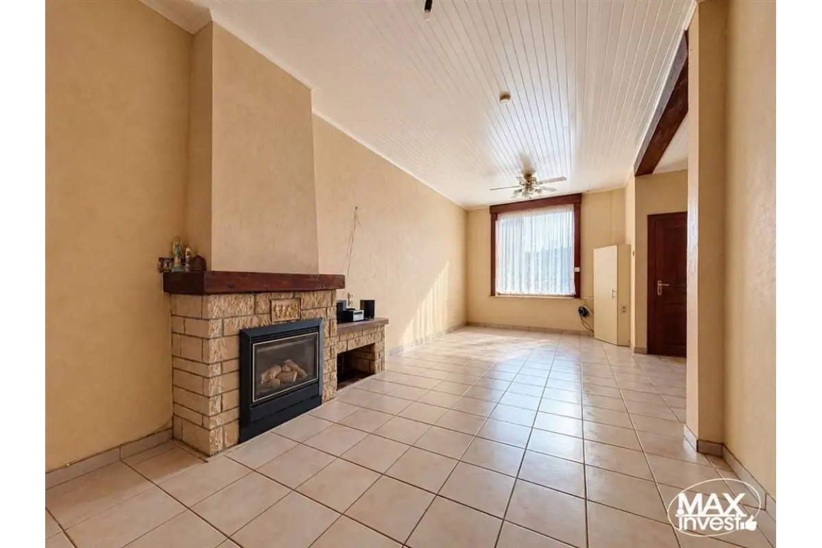 Maison à vendre à Mouscron 7700 175000.00€ 3 chambres 136.00m² - annonce 829577