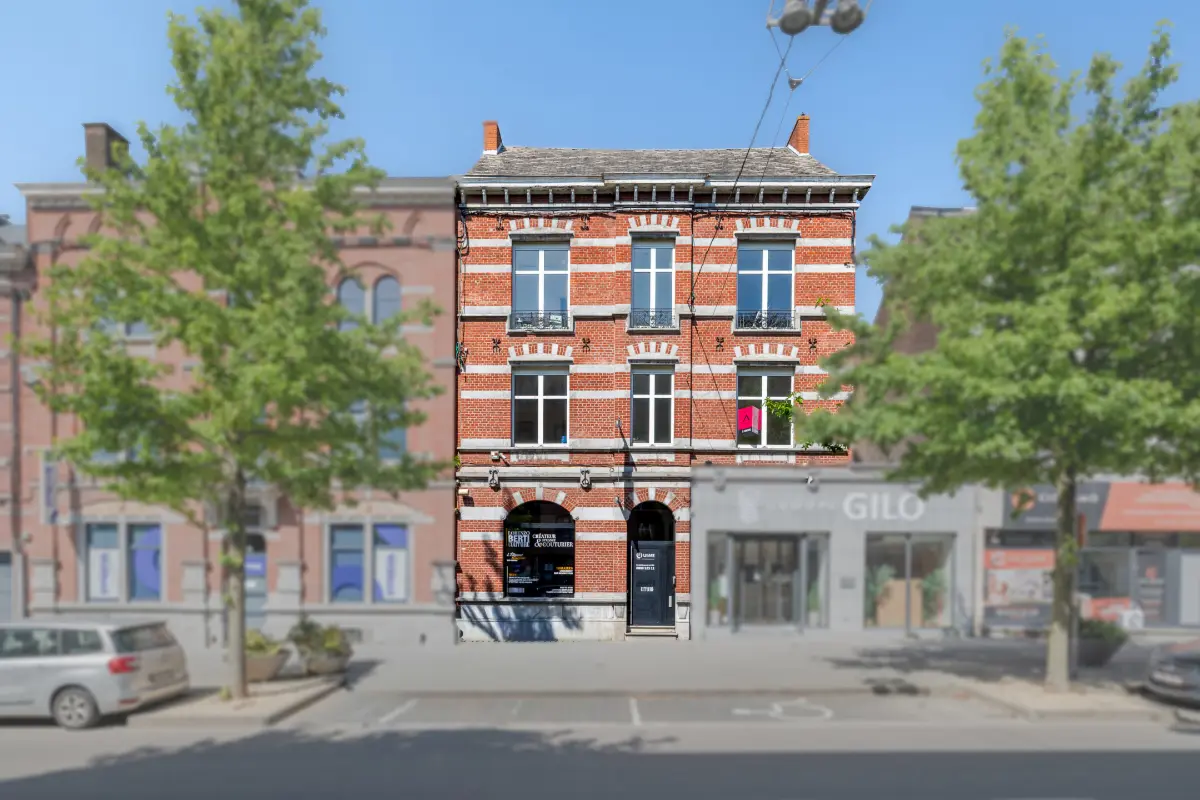 Maison à louer à La Louvière 7100 5000.00€  chambres 465.00m² - annonce 829763